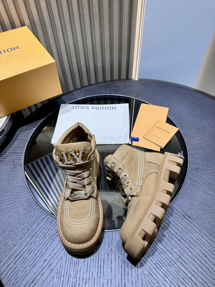 LVT BOOT COPSHOE L&V-383