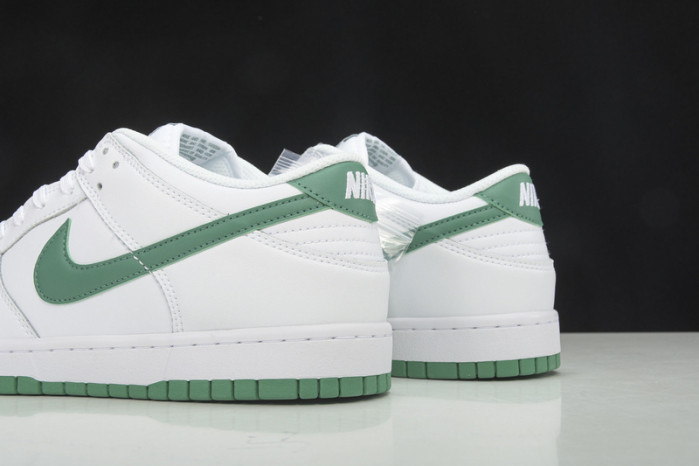 nike dunk low white green dd1503-112