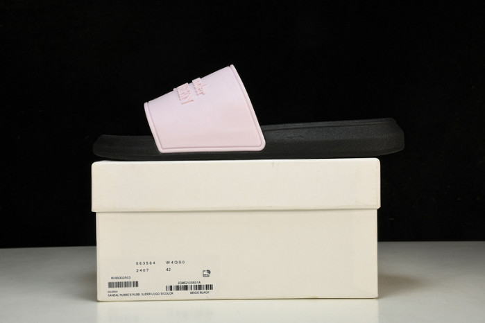 M*Q*en slide cophsoe mqs-01