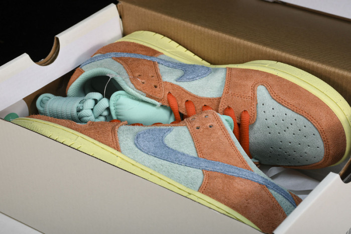 nike sb dunk low "noise aqua" dv5429-800