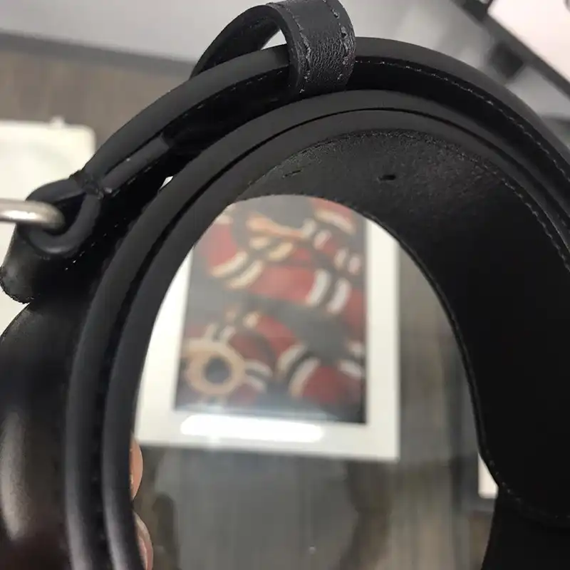 G*u*i s belte 1905bl0179