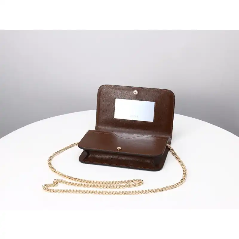 G*u*i bags 19b57b0017