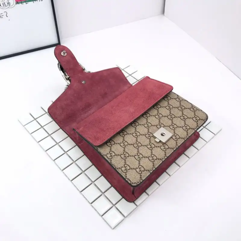 G*u*i bags 19b57g0039