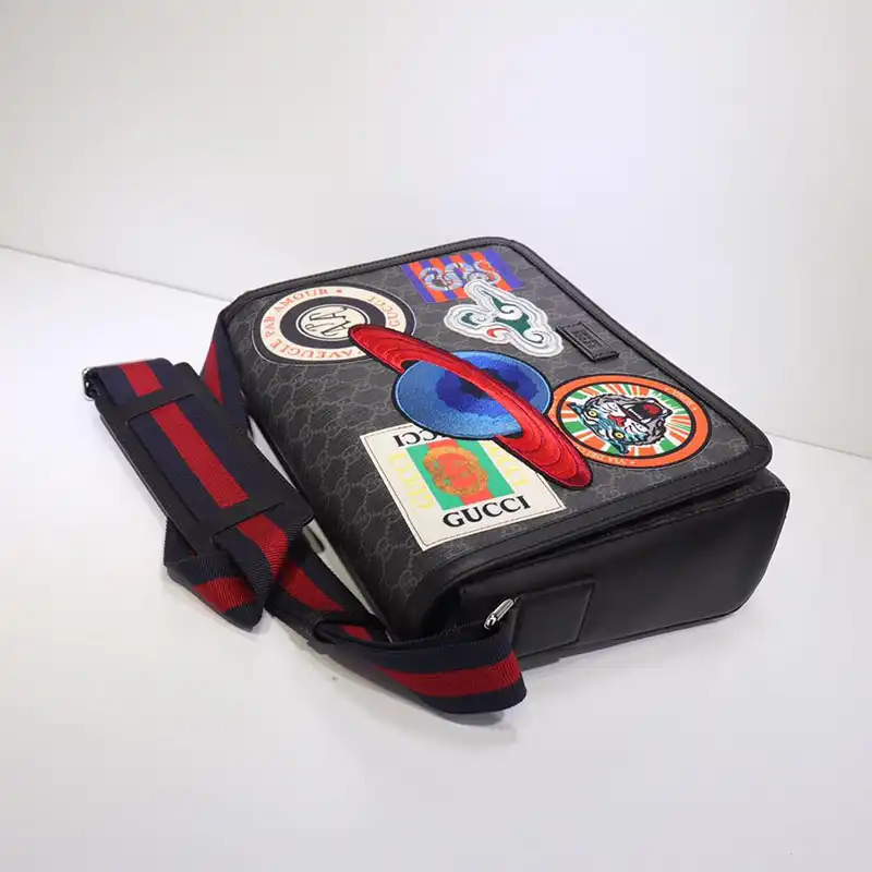 G*u*i messenger bags 19gm0019