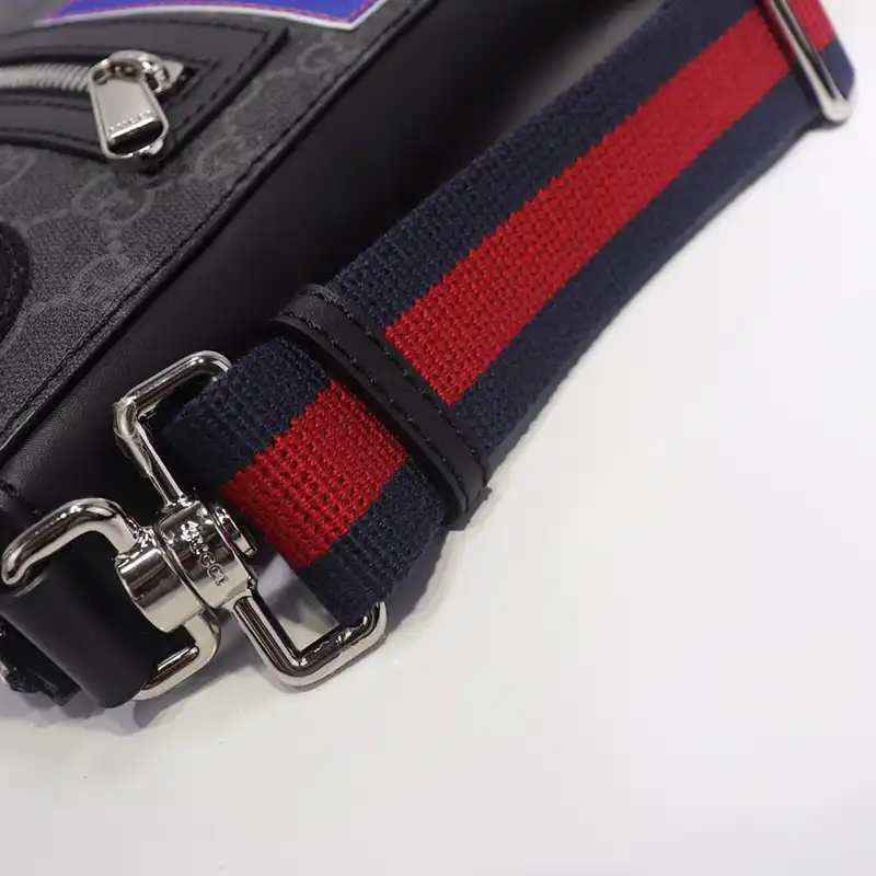 G*u*i crossbody bag 19gm0043