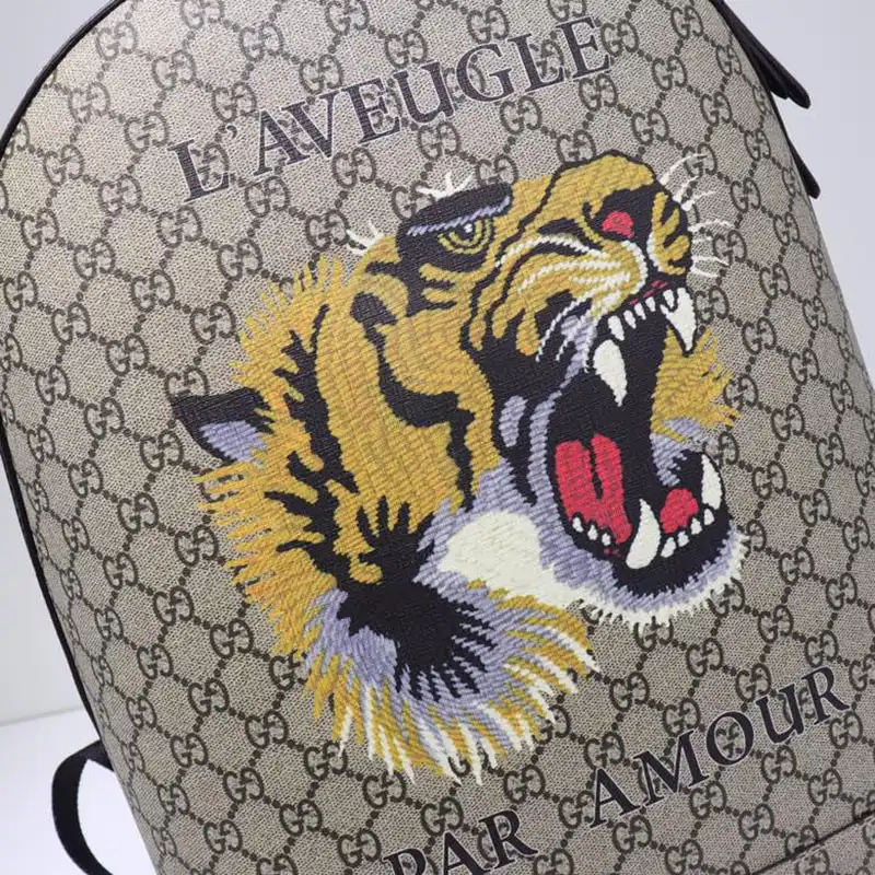 G*u*i backpack 19gm0056