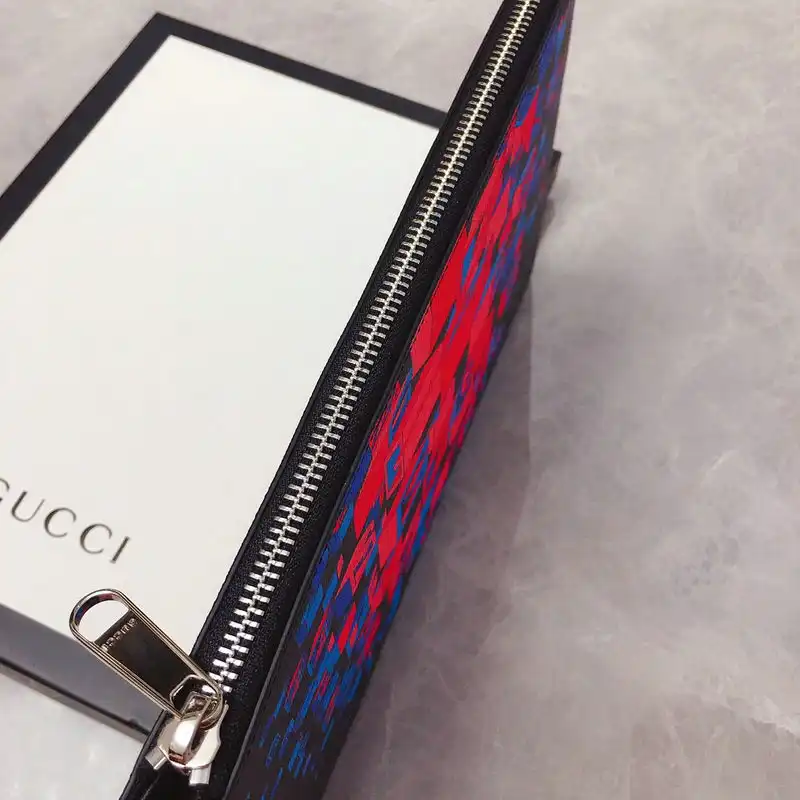 G*u*i bags 208b570051