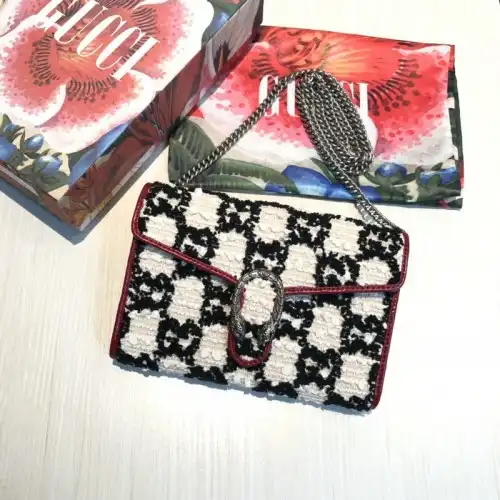 G*u*i bags 20guc0168