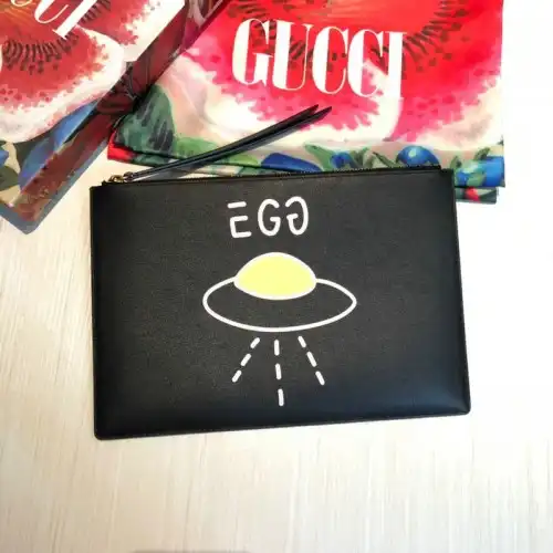 G*u*i bags 20guc0217