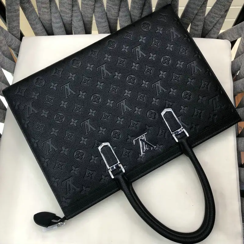 LV Bag 2112YZ0100