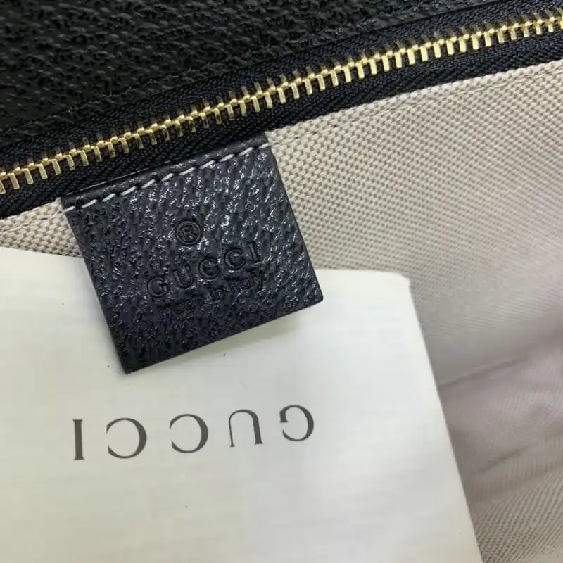 G*u*i bag 2204ya0029