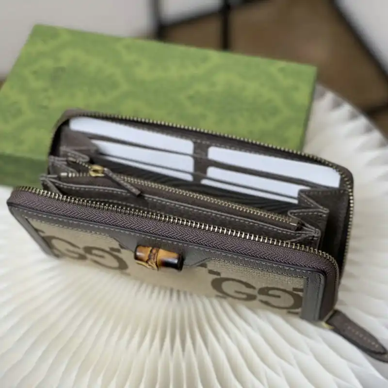 G*u*i bag 2205dj0007