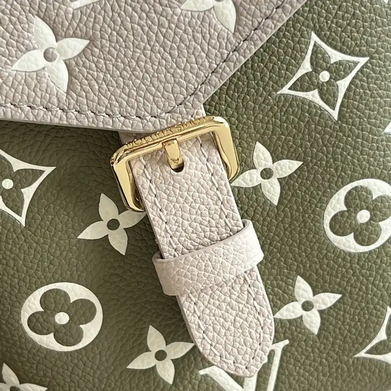 G*u*i bag 2205ya0014