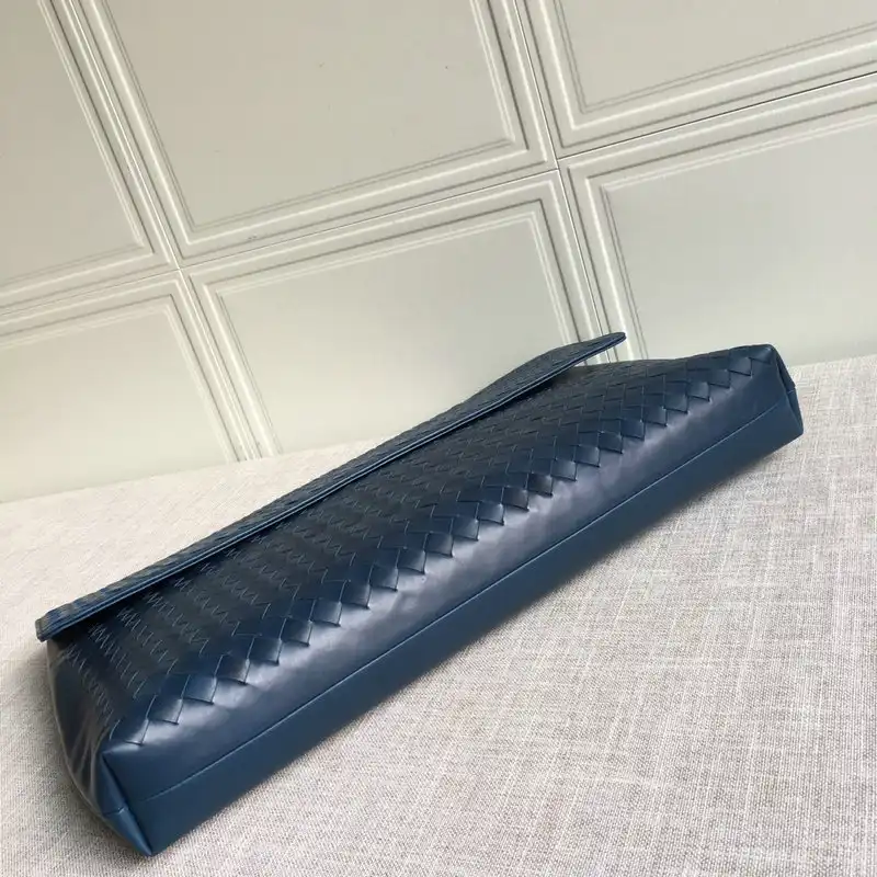 Bottega Veneta Bag 2209SF0072