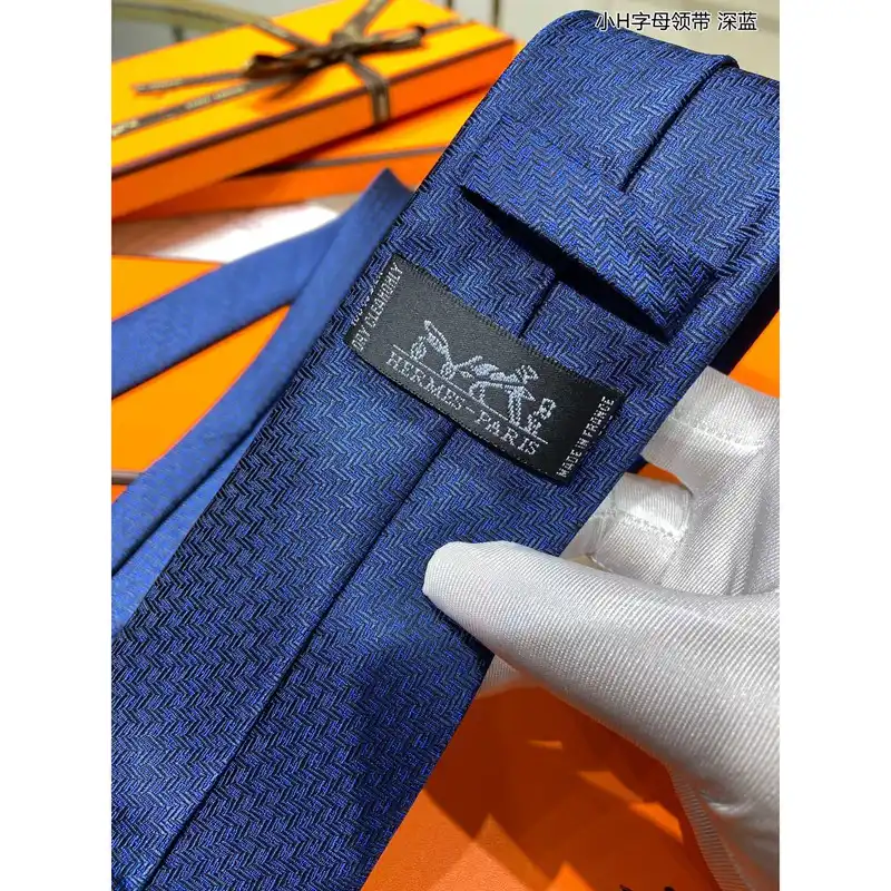 TIES Tie 2210WH0221