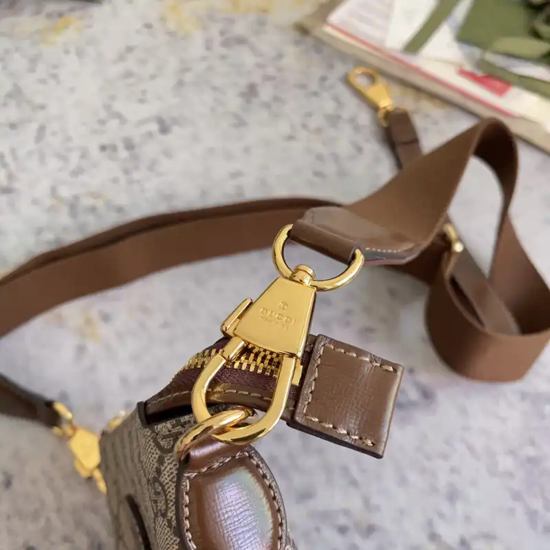 G*u*i bag 2211dj0027