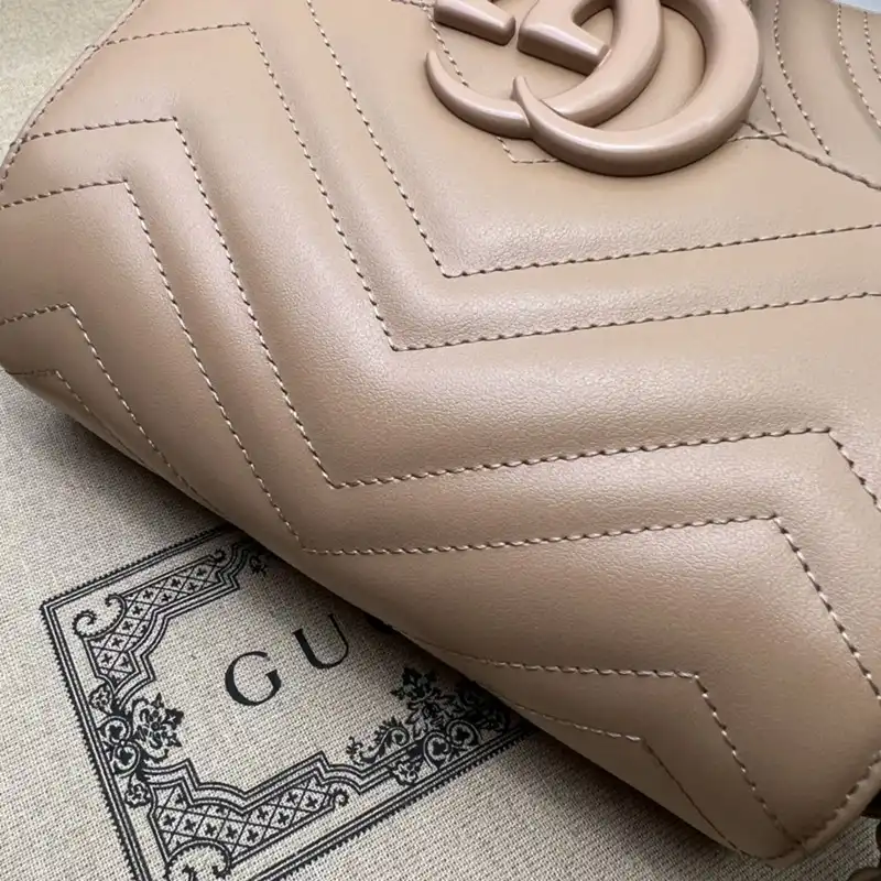 G*u*i bag 2304ya0095