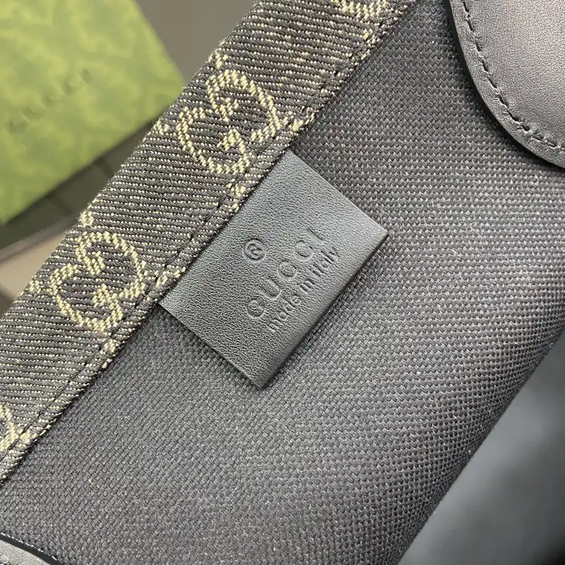 G*u*i bags 2401ya0073