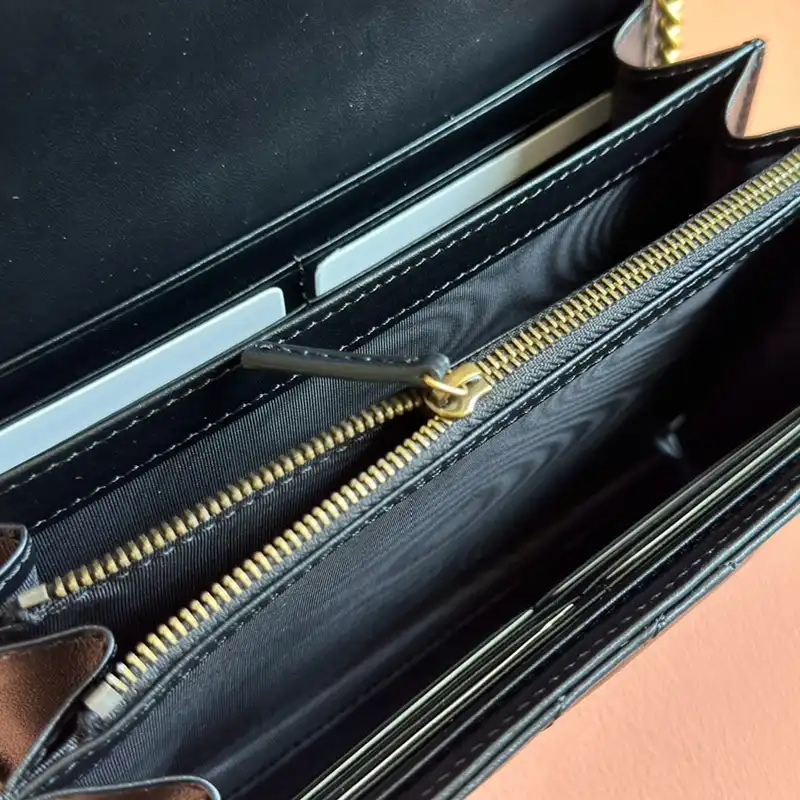 G*u*i bags 2407yz0237