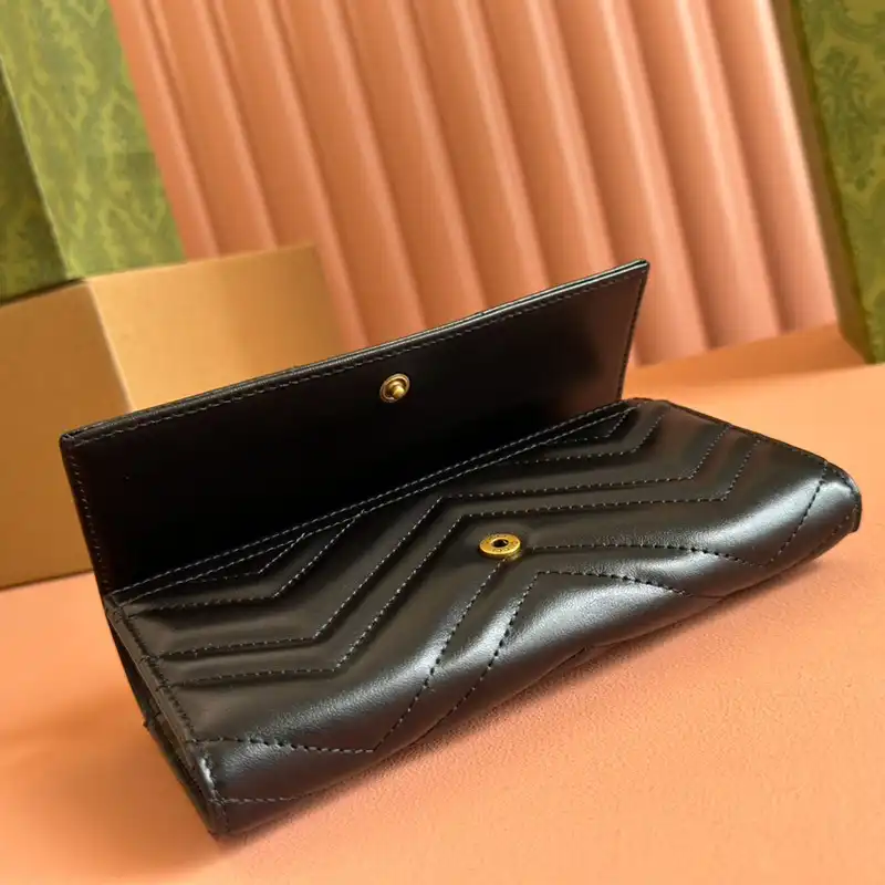 G*u*i bags 2407yz0241