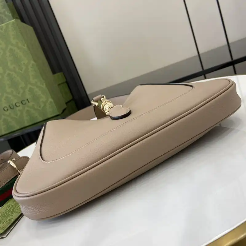 G*u*i bags 2408ya0049