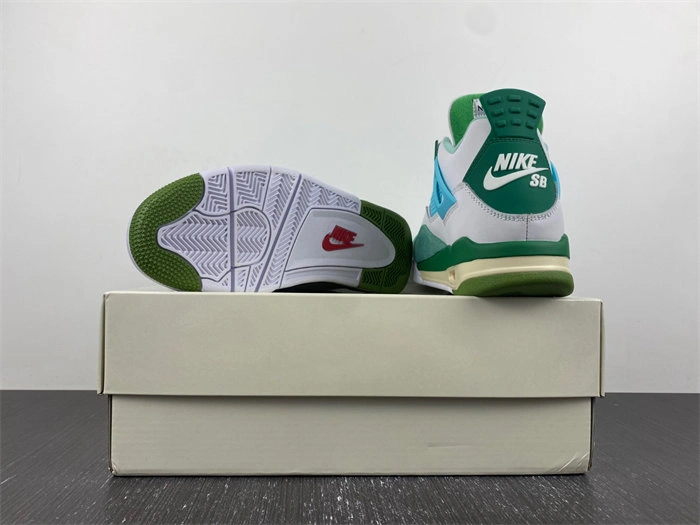 Air Jordan 4 PE SB AJ4-KNCW Upgraded 3933