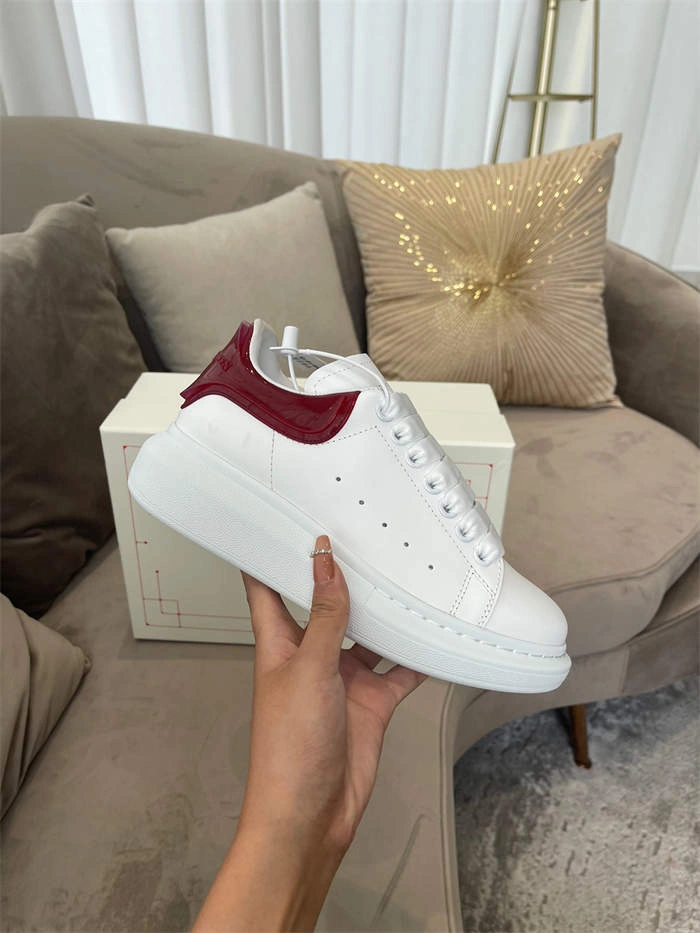 UrbanChic Alexander McQueen Oversized 2577