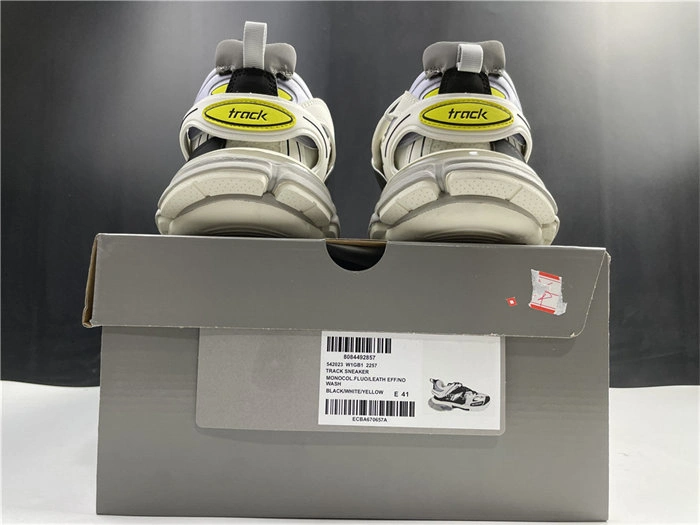 ZipUp BLCG Track Black Gold  542023 W3AD1 4490