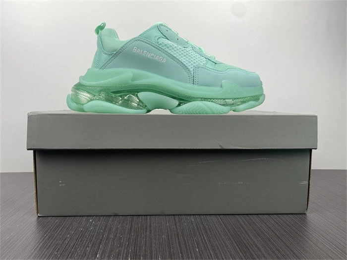 Practical BLCG Triple S Clear Sole Green  541624 W2GA1 4440