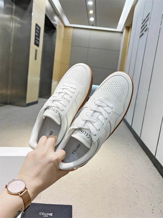 Vibrant Celine Sneaker 2301