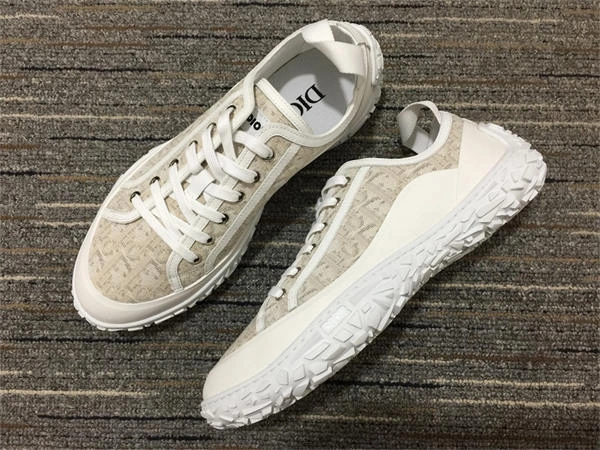 Breathable Dior B 1362