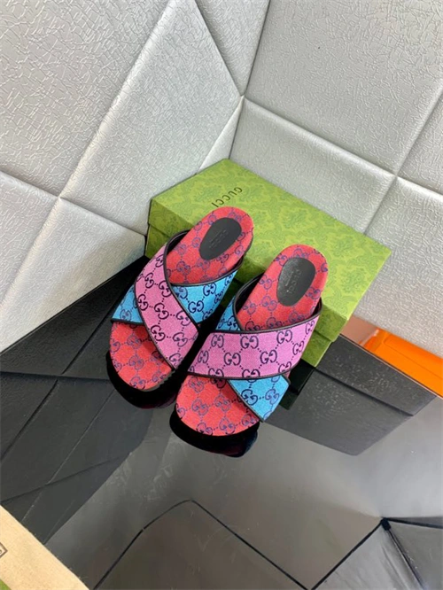 Comfortable Gocci Slipper 5746