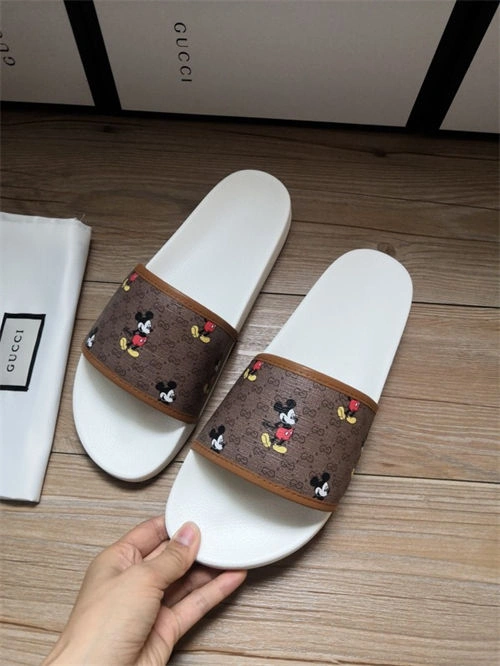 Youthful Gocci Slipper 5674