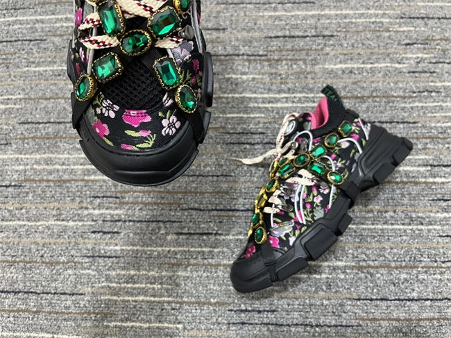 thermal G*u*i flashtrek sneaker 286