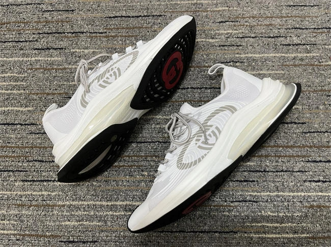 urbanstyle G*u*i runners 99