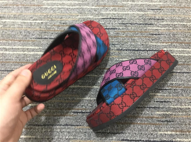 G*u*i side women trendsetting 477