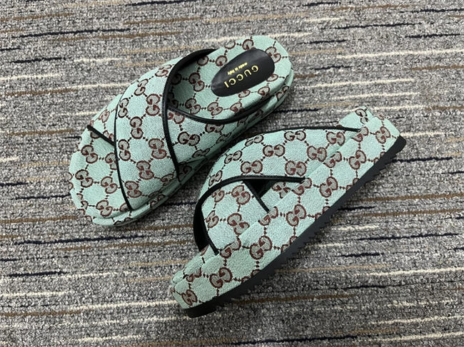 minimalist G*u*i side women 455