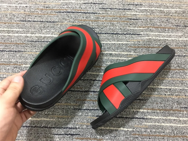 G*u*i slide affordable 417