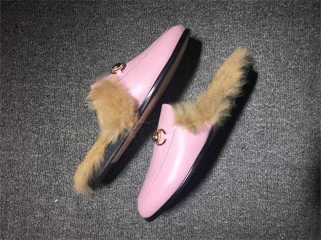 softtouch G*u*i slipper 505