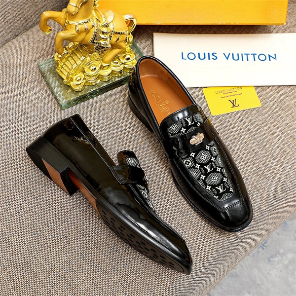 Functional Lv Loafer 1911