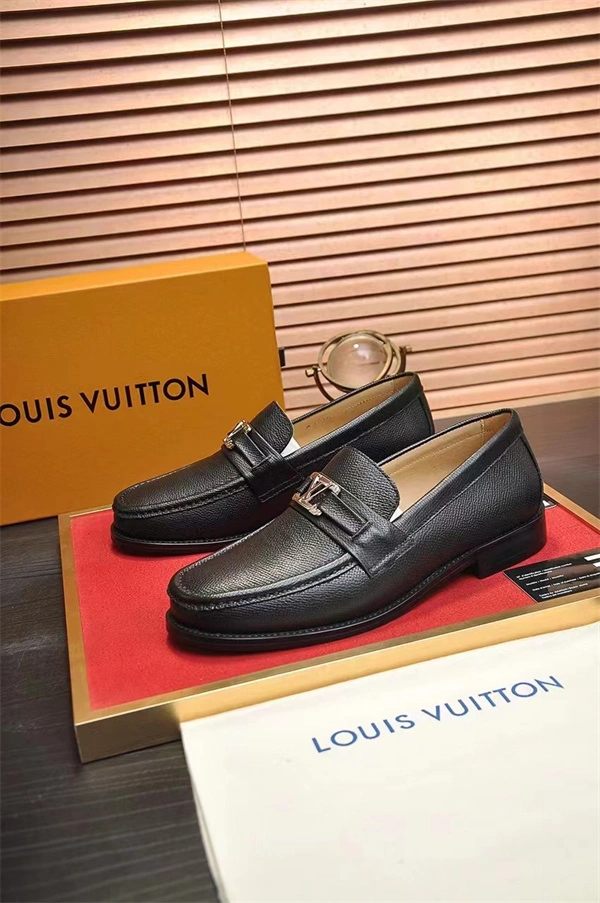 Lv Loafer Unisex 1935