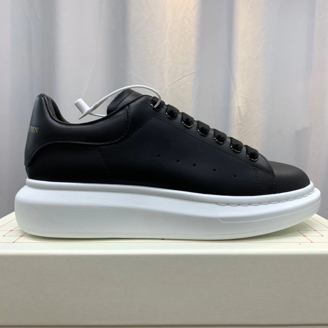 McQuen Black White Sole 553680WHGP FreshLook 2488