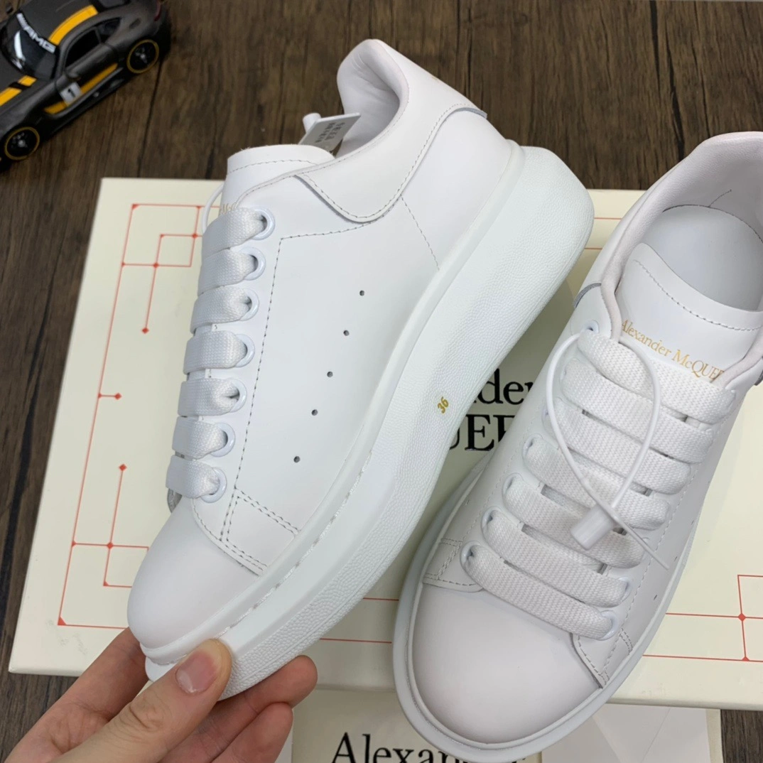 McQuen White 553680WHGP Stylish 2497