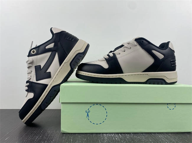 OFF-WHITE Out Of Office GoodFit 3136