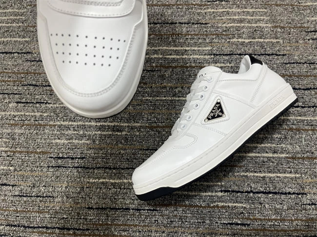 EasyMatch Prada Leather Sneaker 3314